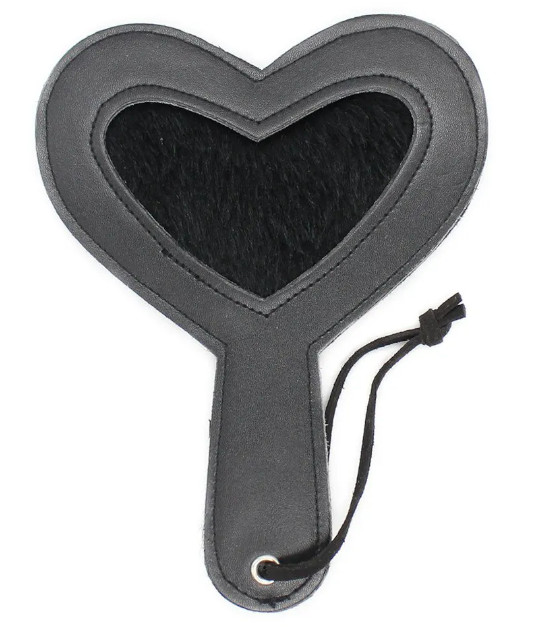 B-PAD08BLK Black Fur Heart Paddle