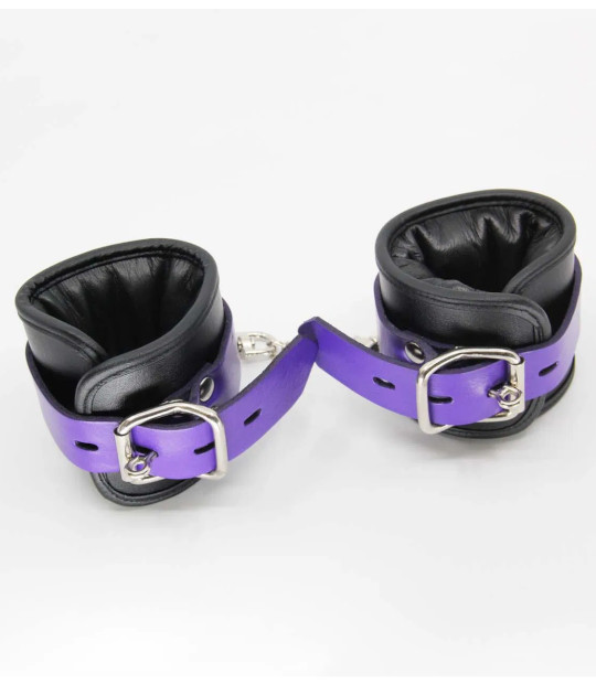 HAN066PUR Padded Leather Cuffs Purple