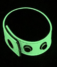 RIN068  Glow In The Dark Cockring